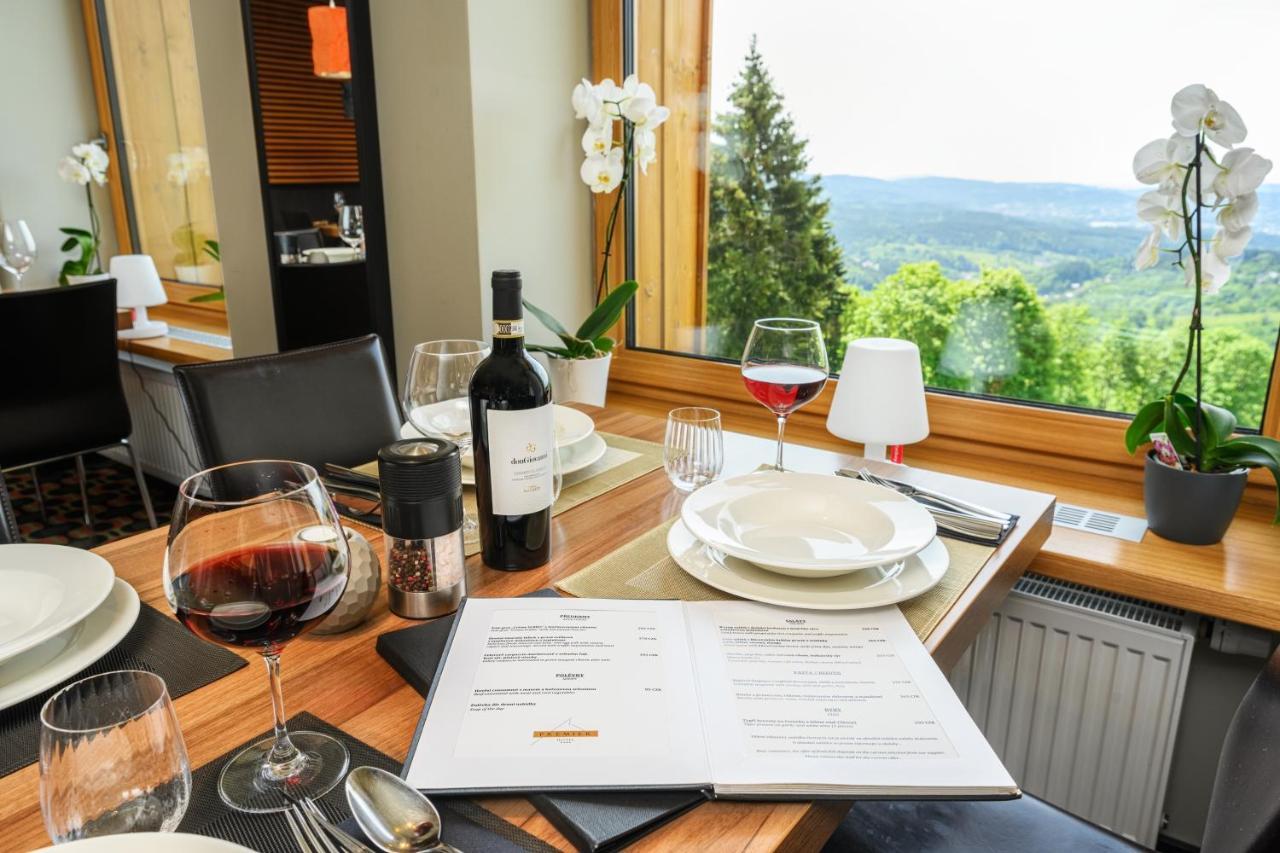 Hotel Premier- Adults Only Bedrichov  Bagian luar foto